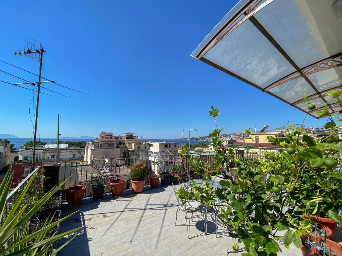 La Casa Di Nettuno Lejlighed Napoli Eksteriør billede